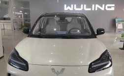 五菱suv新款越野5座自动挡／五菱自动挡suv2021款多少钱