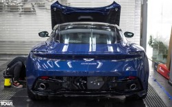 阿斯顿马丁db11冰蓝色／阿斯顿马丁db11天蓝色