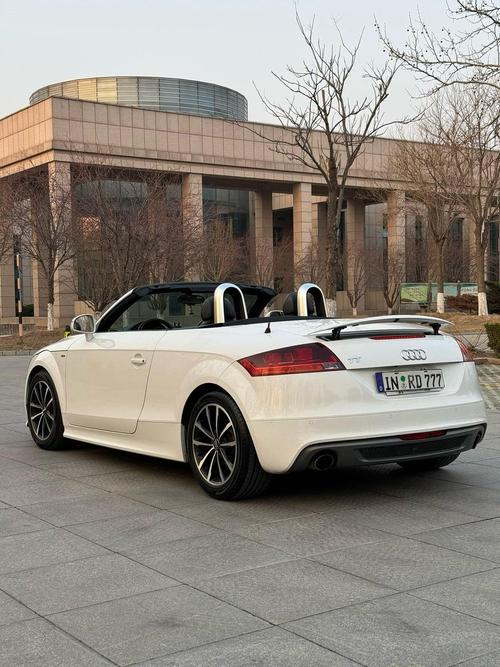 奥迪tt敞篷车的性价比(奥迪tt敞篷价格2020款价格)