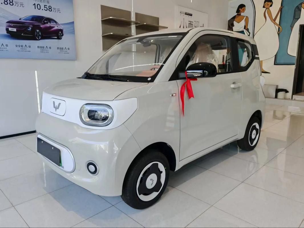 五菱宏光电动mini,五菱宏光电动mini汽车与奇瑞2025新款