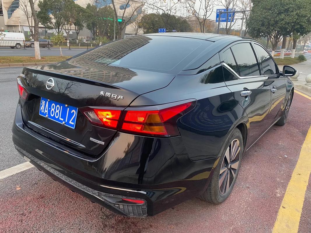 日产天籁2021(日产天籁2021款20l xl舒适版)