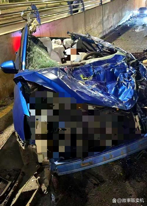 深圳跑车飙车案,庭审现场深圳跑车飙车案