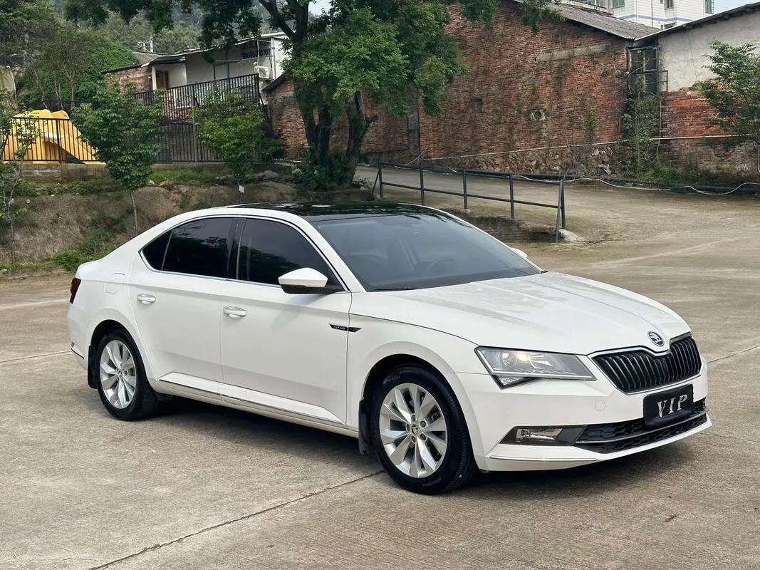 斯柯达速派2018款舒适版配置/斯柯达速派2017款