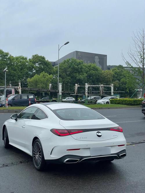 【奔驰cle300多少钱,奔驰cle 320】