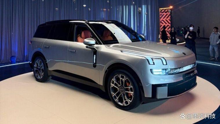 【吉利领克报价及图片,吉利领克suv价格图片大全】