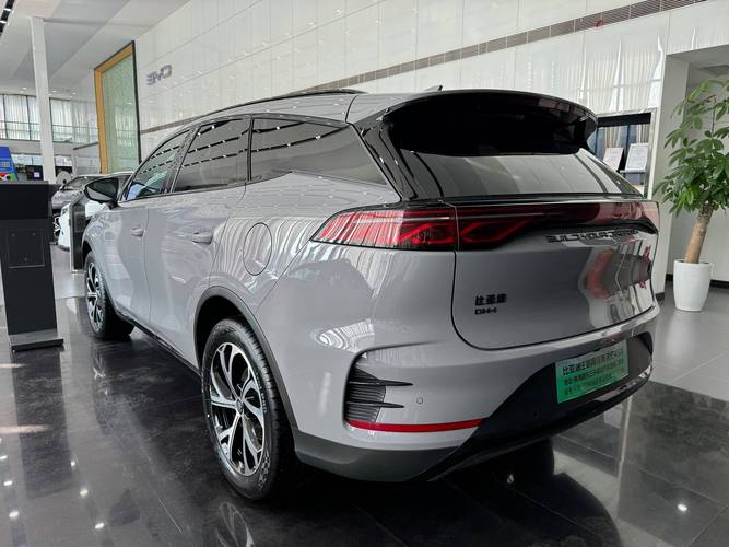 比亚迪唐混动车多少钱,比亚迪唐混动汽车多少钱?