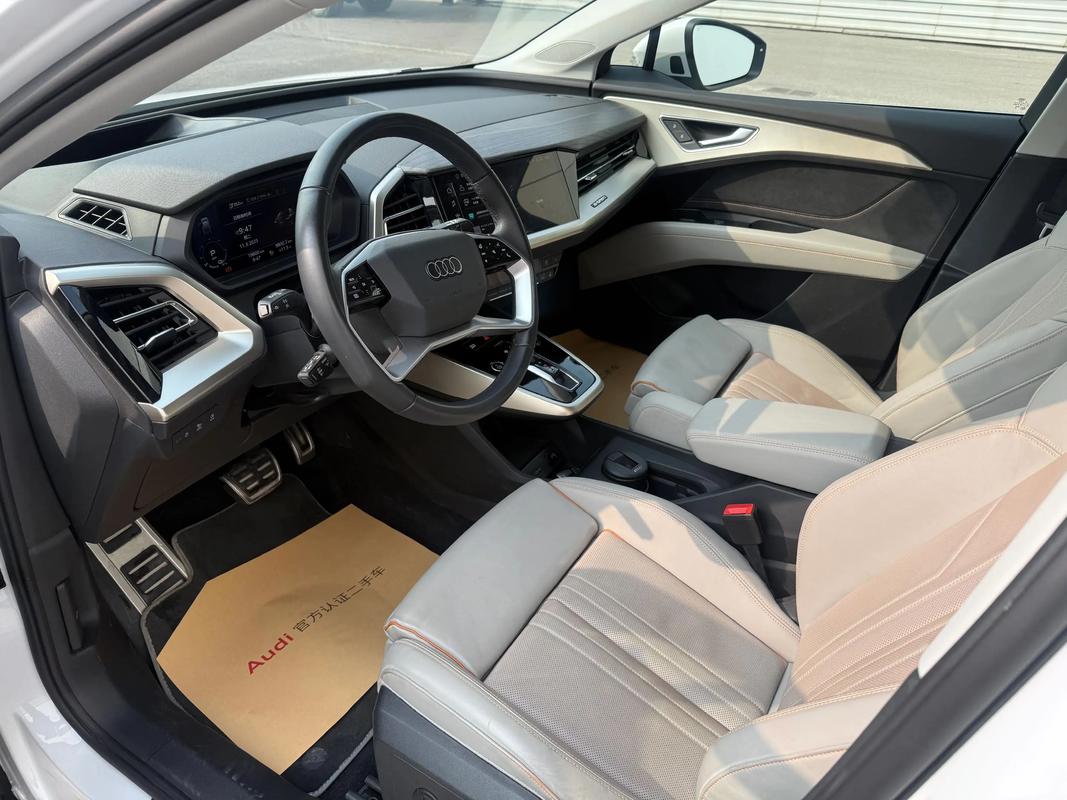 奥迪中国官网电话 奥迪官网咨询电话