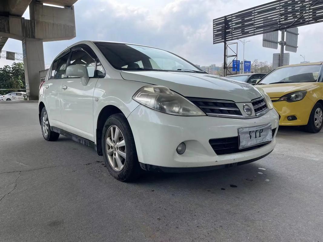 日产骐达老款三厢(日产骐达老款三厢车多少钱)