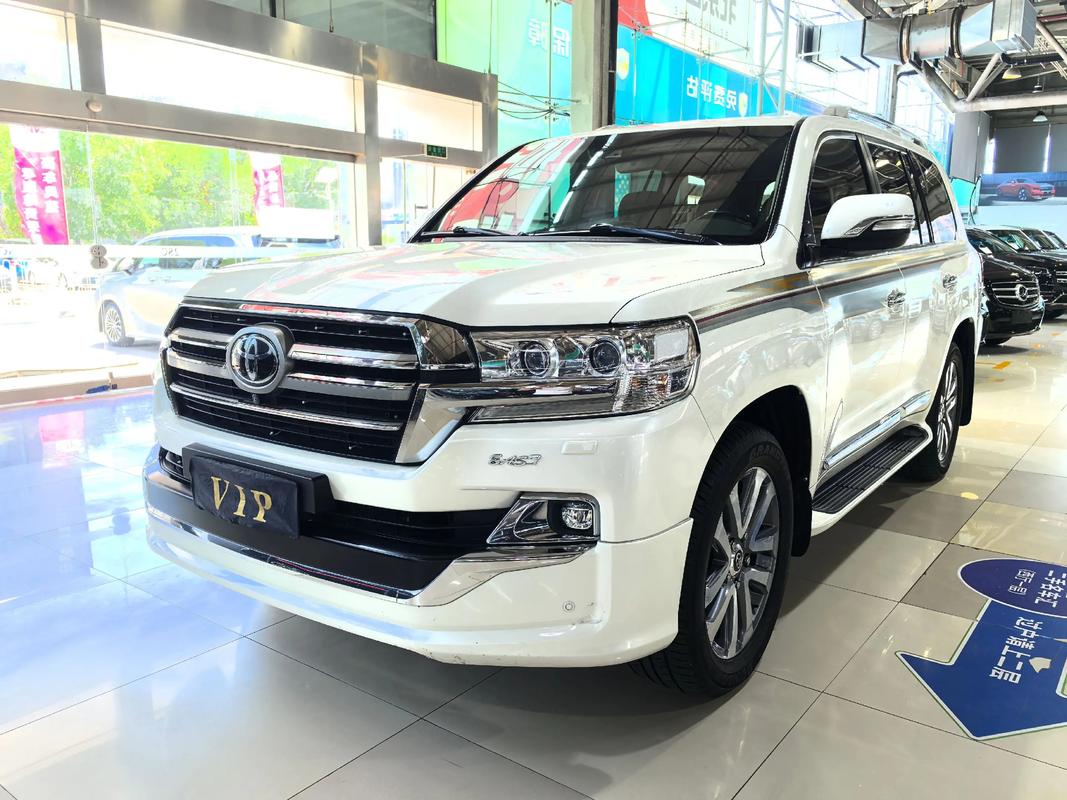 丰田suvv8车型大全多少钱,丰田v8vxr报价