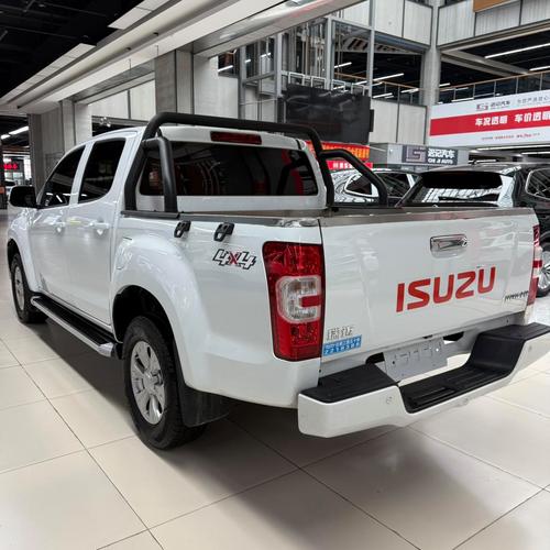 五十铃皮卡多少钱(瑞迈五十铃皮卡多少钱)