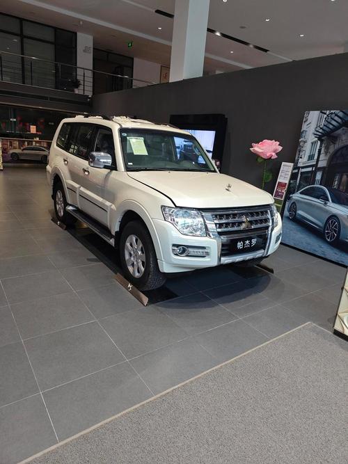 三菱的suv有哪些车(三菱有啥车)