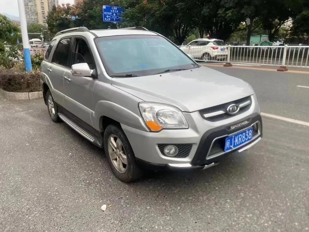 2010年的狮跑还能买吗/十年的狮跑车还能开多久