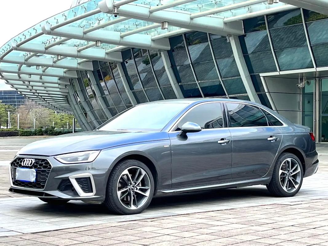 【2022奥迪a4l报价及图片,奥迪a4价格及图片2021款】